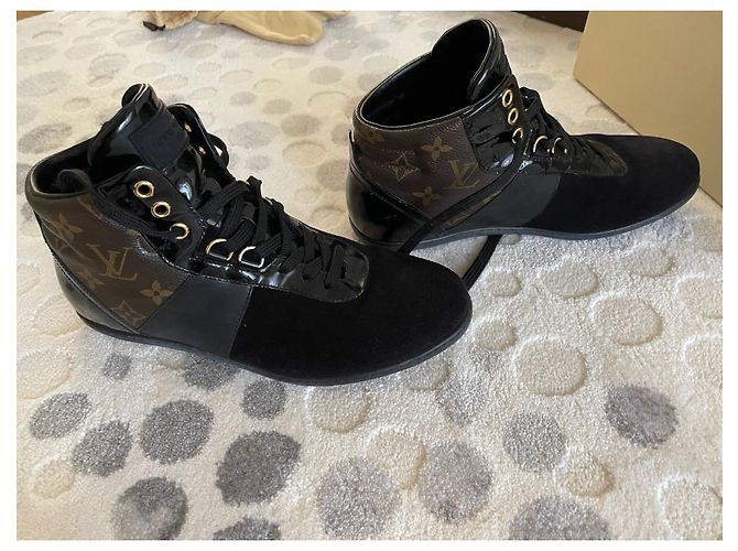 Louis Vuitton Ascender Negro - vista 5