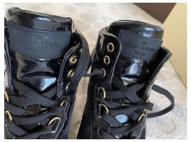 Louis Vuitton Ascender Negro - vista 8