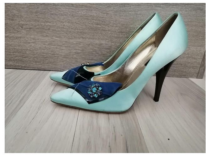 Décolleté Louis Vuitton Satin Celeste 39 Blu chiaro - vista 2