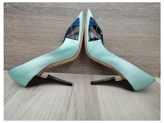 Décolleté Louis Vuitton Satin Celeste 39 Blu chiaro - vista 6
