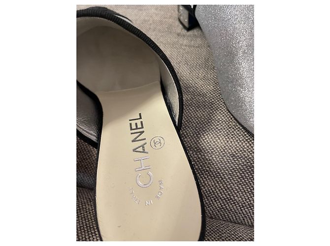 Chanel Pantoletten Stoff Silber Hardware 37 - Ansicht 5