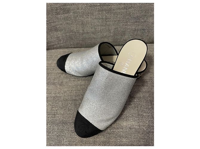 Chanel Pantoletten Stoff Silber Hardware 37 - Ansicht 9