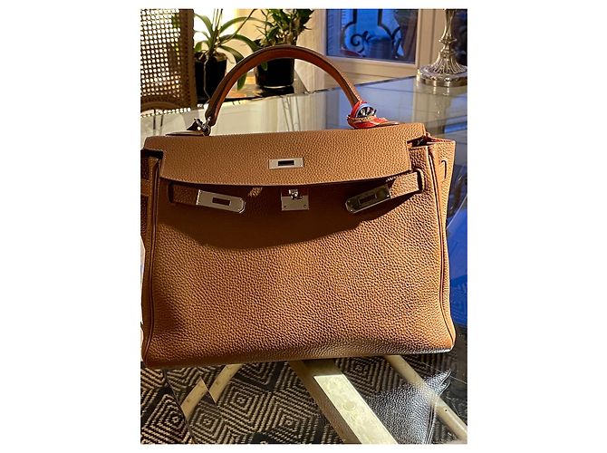 Hermès Kelly 32 pelle oro cm Beige - vista 12
