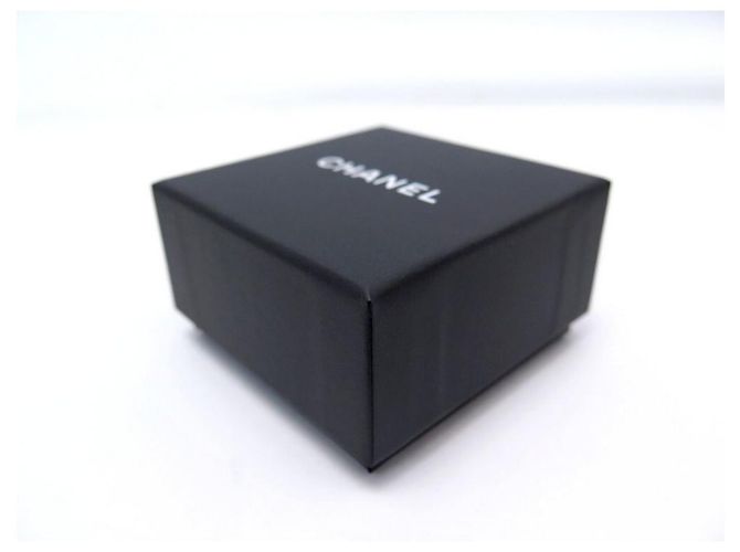 NUOVO PORTA GIOIELLI CHANEL PER ORECCHINI CON BUSTA NERA 7 X 4 cm Nero - vista 2