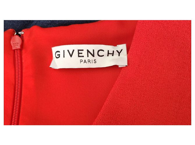 GIVENCHY SCHLÜMPFE KURZARM MIDI AUSGESTELLTES KLEID Koralle - Ansicht 2