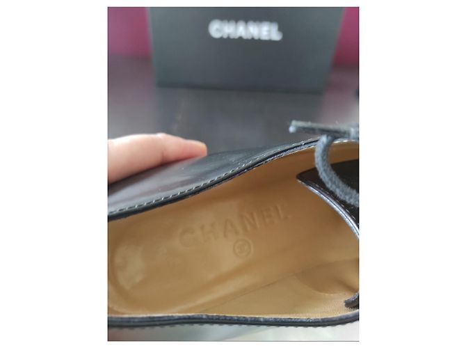 Chaussures à lacets classiques Chanel Noir Marron foncé - vue 8