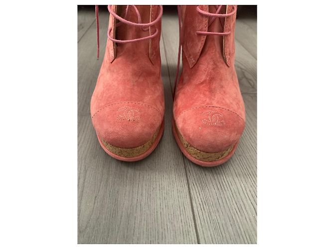 Stivaletti Chanel Suede Rosa Salmone CC - vista 3