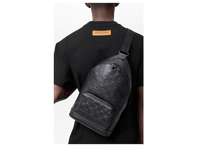 Louis Vuitton Monogramma LV Racer slingbag nuovo Nero - vista 4