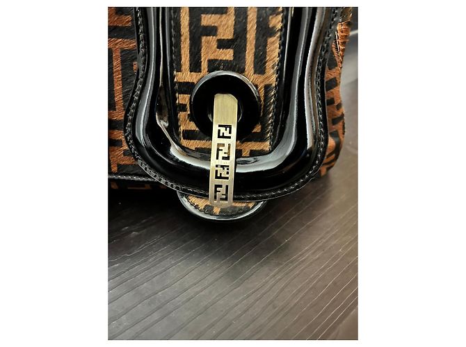 B Bag Fendi Zucca B Tasche Monogramm Kalbshaar Braun - Ansicht 9