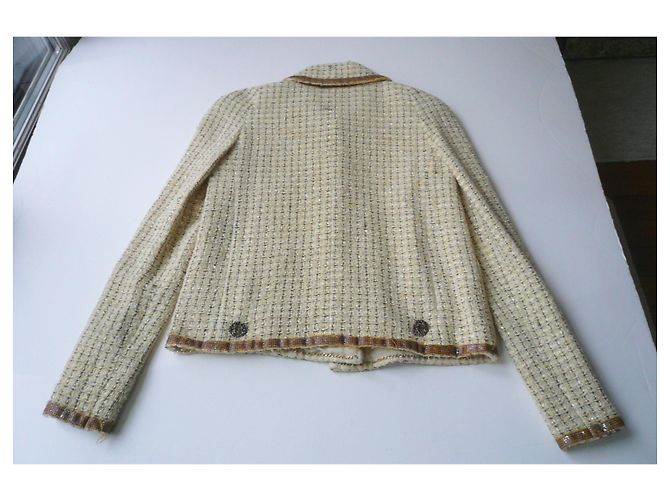 CHANEL Kurze beige Tweedjacke BE T38 Mehrfarben - Ansicht 11