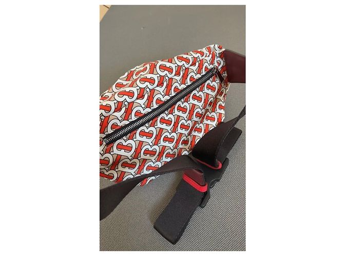 Burberry Marsupio - vista 4