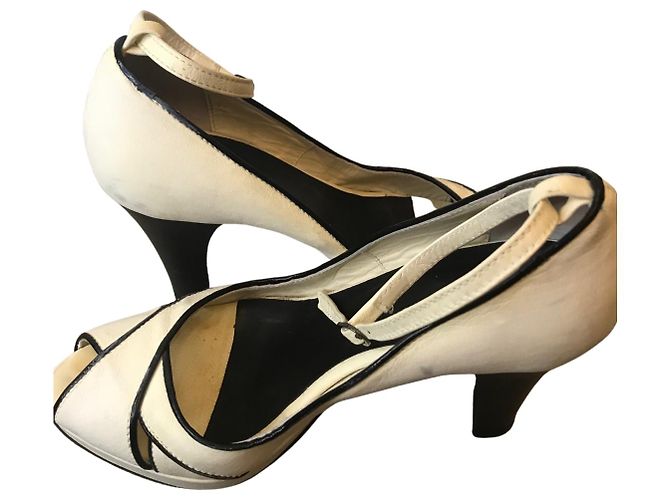Autre Marque Loxwood-Lederpumps Aus weiß - Ansicht 9