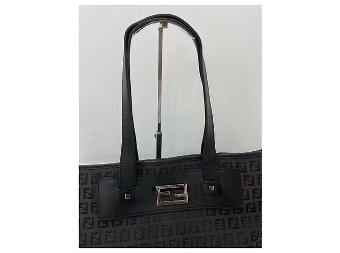 Clutch Fendi Collector Square in tela monogram e pelle nera Nero - vista 9