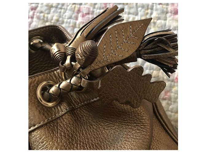 Borsa a tracolla Anya Hindmarch dorata con nappa e charms D'oro - vista 10
