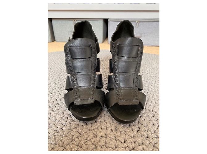 Bottega Veneta Gladiator-Sandalen mit Absatz Schwarz - Ansicht 9