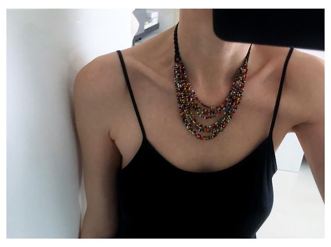 Vintage Boho ethnische Halskette. Handgefertigt. Mehrfarbige Mikroperlen. Schwarz Mehrfarben - Ansicht 7