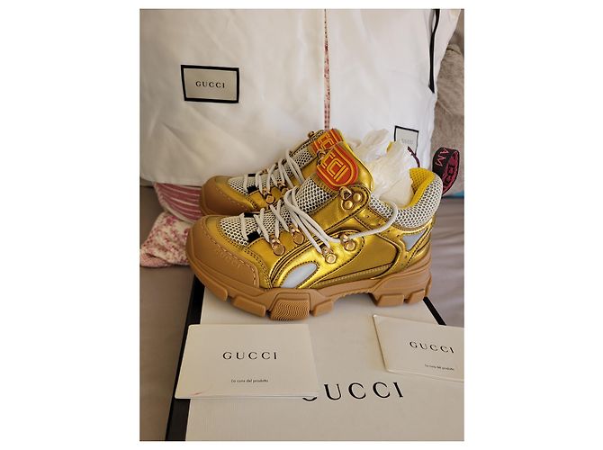 Baskets Gucci  flashtrek Doré - vue 5
