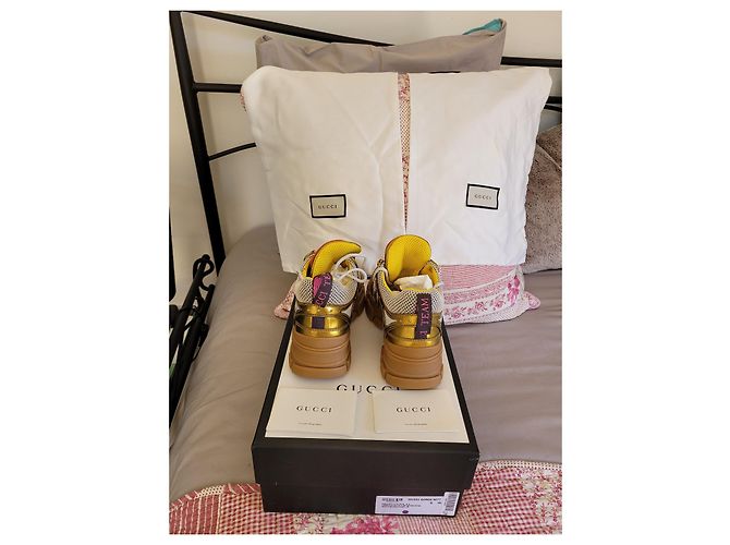 Baskets Gucci  flashtrek Doré - vue 6