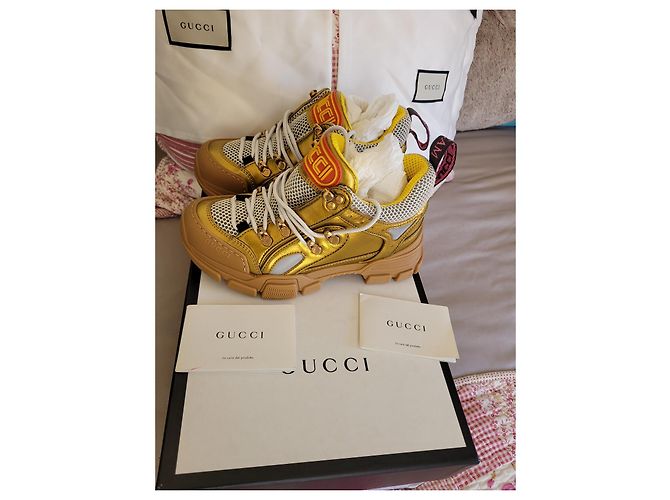 Baskets Gucci  flashtrek Doré - vue 7