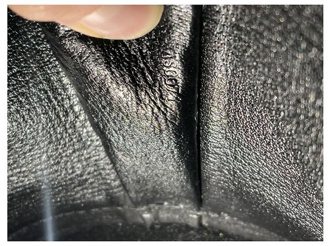 Borsa a tracolla Louis Vuitton Alma in pelle di coccodrillo lucida nera Nero - vista 16