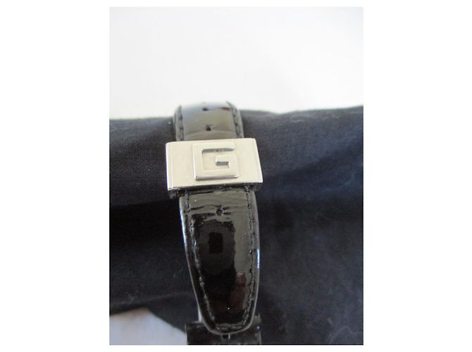 Relógio Gucci de Quartzo Caixa de Aço Pulseira de Couro Preto Prata - vista 4