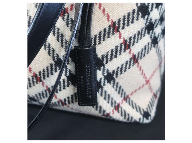 BURBERRY - Borsa a mano in maglia - vista 7