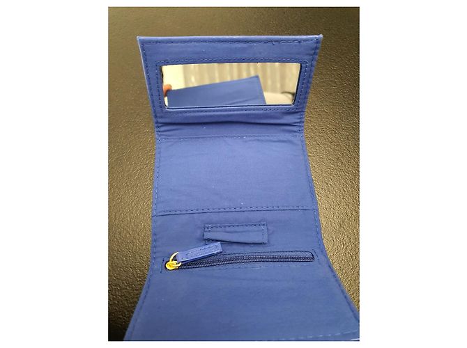 Astuccio in pelle Yves Saint Laurent per palette trucco Blu - vista 3