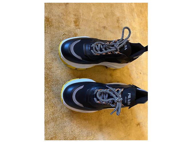 Sneakers Prada in pelle nera 39 Nero - vista 2