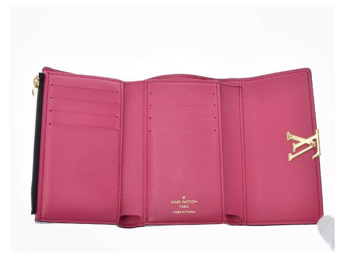 Louis Vuitton Portefeuille capucines Negro - vista 4