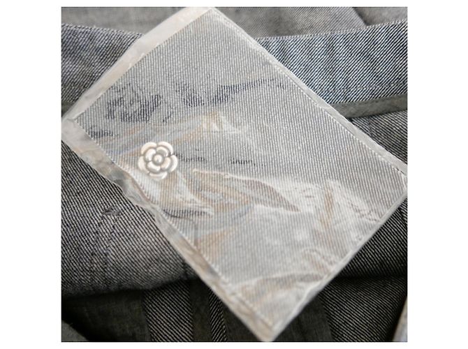 Cruzeiro Chanel 2002 Saia jeans com babado e arco - vista 6