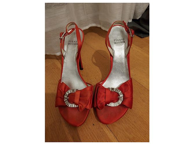 Zapatos de tacón Stuart Weitzman de satén rojo 37 Roja - vista 3