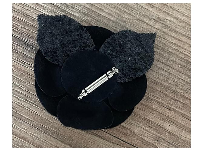 Chanel Kamelienbrosche Schwarz - Ansicht 3