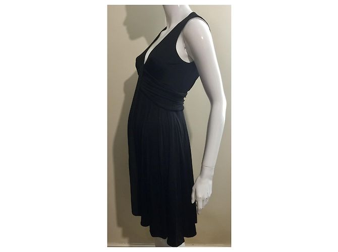 Diane Von Furstenberg Vintage DvF schwarzes drapiertes Kleid aus gestrickter Viskose - Ansicht 2