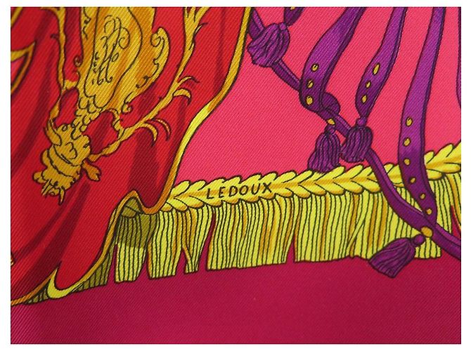 Hermès NUEVA BUFANDA HERMES CAPARACONS DE FRANCIA E INDIA CARRE 90 Bufanda de seda Fucsia - vista 5