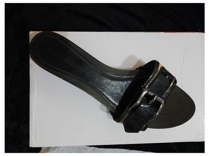 Sabot Burberry in legno nero verniciato - vista 6