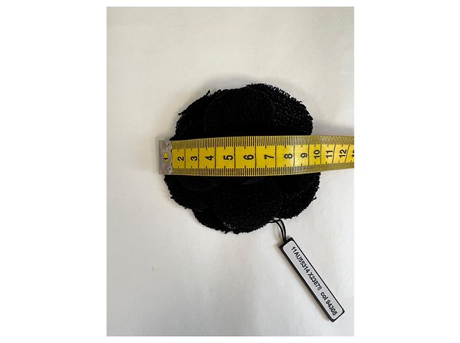Chanel broche de camelia Negro - vista 7
