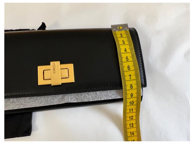 Fendi Monedero Continental Peekaboo - vista 20