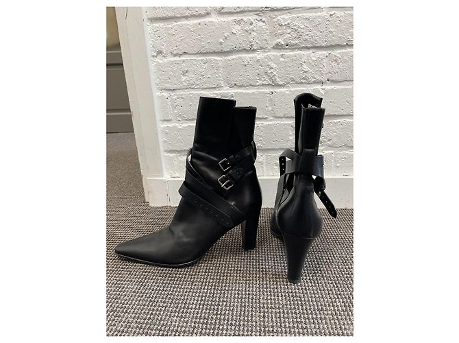 Hermès HERMES Black leather ankle boots - view 3