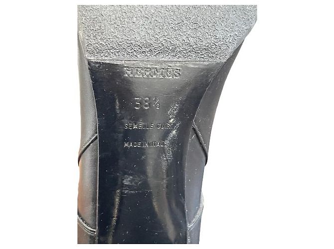 Hermès HERMES Black leather ankle boots - view 4