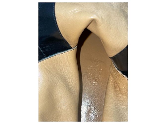 Hermès HERMES Black leather ankle boots - view 6