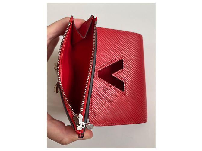 Louis Vuitton Billetera torcida Roja - vista 10