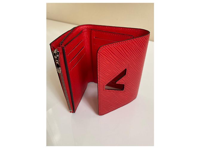 Louis Vuitton Billetera torcida Roja - vista 9
