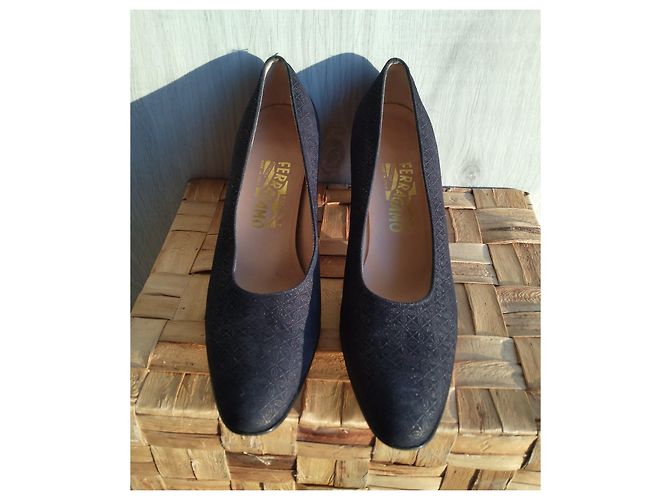 Salvatore Ferragamo schwarze Stoff Pumps 7 cm - Ansicht 4