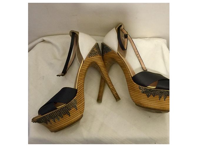Giuseppe Zanotti Sandali Zanotti con cinturini alla caviglia e dettagli dorati Nero Bianco D'oro - vista 7
