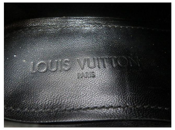 SCARPE DERBY LOUIS VUITTON 8.5 42.5 SCARPE NERE IN PELLE EPI Nero - vista 6