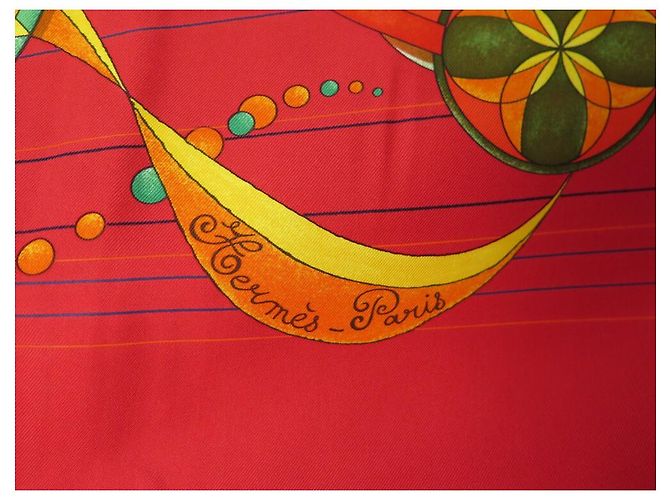 Hermès HERMES SCIARPA LA DANZA DELLA PIAZZA DEL COSMOS 90 PAUWELLS SETA SCIARPA IN SETA ROSSA Rosso - vista 4