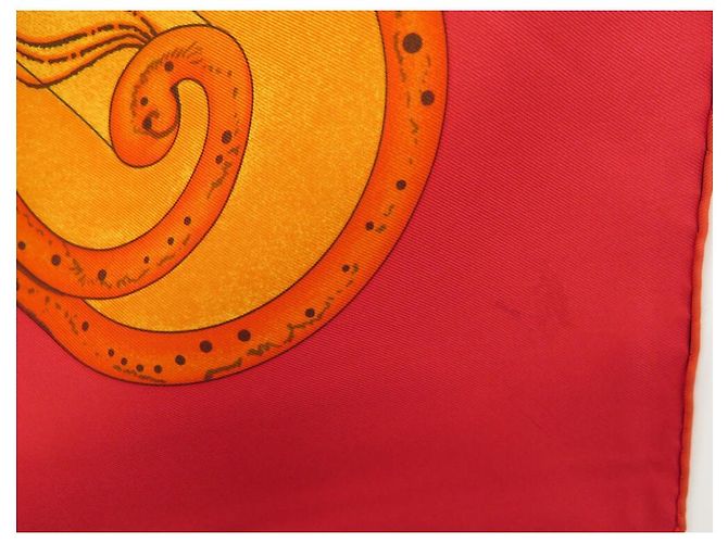 Hermès HERMES SCIARPA LA DANZA DELLA PIAZZA DEL COSMOS 90 PAUWELLS SETA SCIARPA IN SETA ROSSA Rosso - vista 7