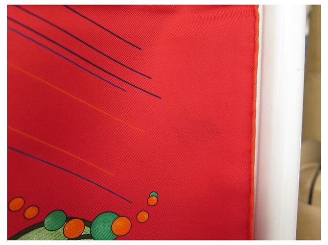 Hermès HERMES SCIARPA LA DANZA DELLA PIAZZA DEL COSMOS 90 PAUWELLS SETA SCIARPA IN SETA ROSSA Rosso - vista 8