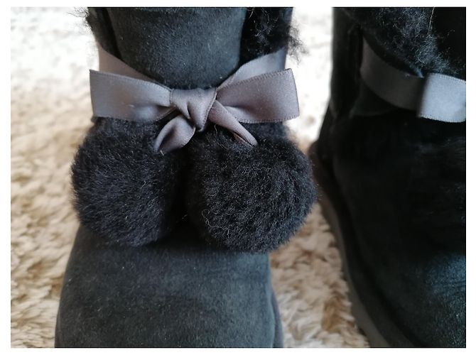 Ugg POMPOMS - view 7