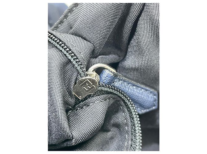 Borsa tote Fendi Monster Eye blu in tela - vista 9